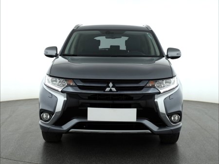 Mitsubishi Outlander, 2016 - pohled č. 2