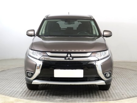 Mitsubishi Outlander, 2016 - pohled č. 2