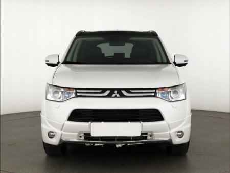 Mitsubishi Outlander, 2012 - pohled č. 2