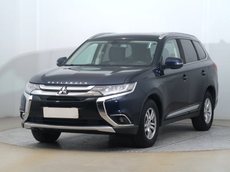 Mitsubishi Outlander, 2018 - pohled č. 3