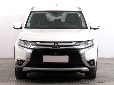 Mitsubishi Outlander, 2016 - pohled č. 2