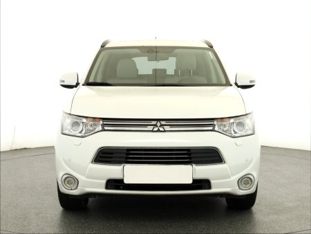 Mitsubishi Outlander, 2014 - pohled č. 2