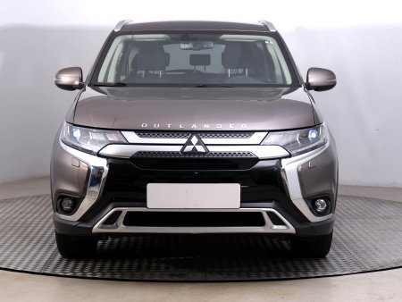 Mitsubishi Outlander, 2019 - pohled č. 2