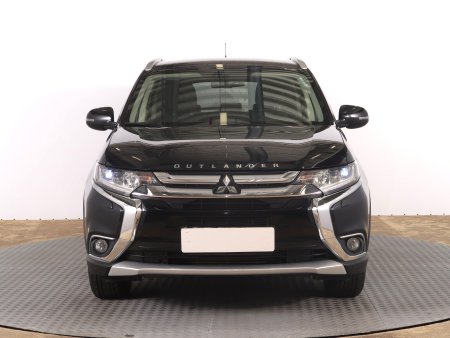 Mitsubishi Outlander, 2015 - pohled č. 2