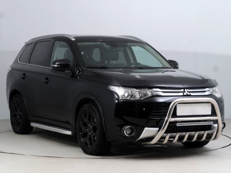 Mitsubishi Outlander, 2014