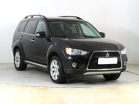 Mitsubishi Outlander, 2012