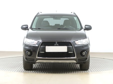 Mitsubishi Outlander, 2010 - pohled č. 2