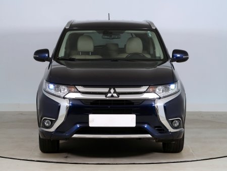 Mitsubishi Outlander, 2016 - pohled č. 2