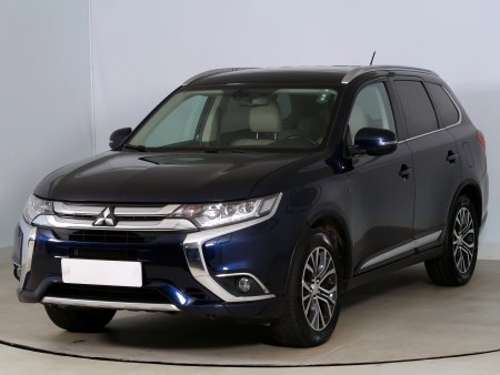 Mitsubishi Outlander, 2016 - pohled č. 3