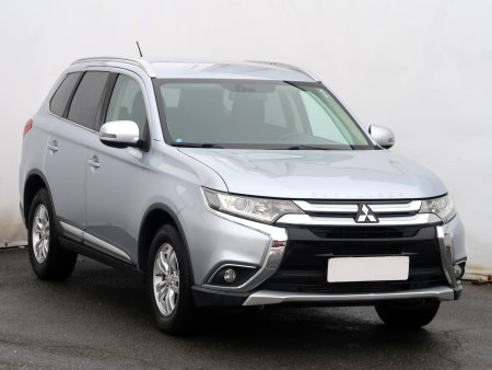 Mitsubishi Outlander, 2017