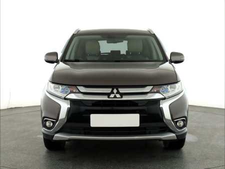Mitsubishi Outlander, 2016 - pohled č. 2