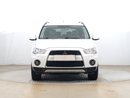 Mitsubishi Outlander, 2011 - pohled č. 2