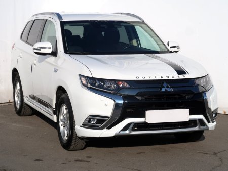 Mitsubishi Outlander, 2019
