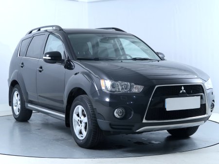 Mitsubishi Outlander, 2012
