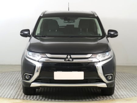 Mitsubishi Outlander, 2016 - pohled č. 2