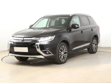Mitsubishi Outlander, 2019 - pohled č. 3