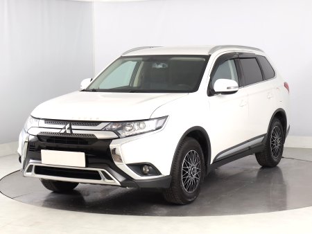 Mitsubishi Outlander, 2019 - pohled č. 3