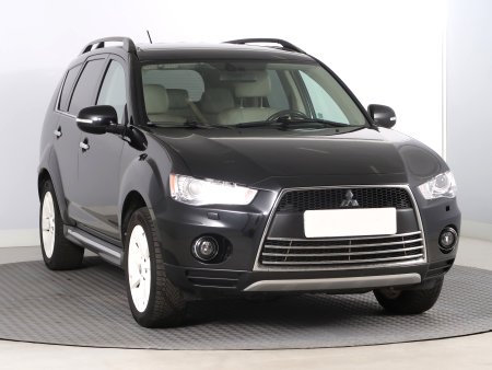 Mitsubishi Outlander, 2011