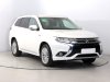 Mitsubishi Outlander, 2016 - celkový pohled
