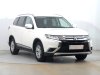 Mitsubishi Outlander, 2017 - celkový pohled