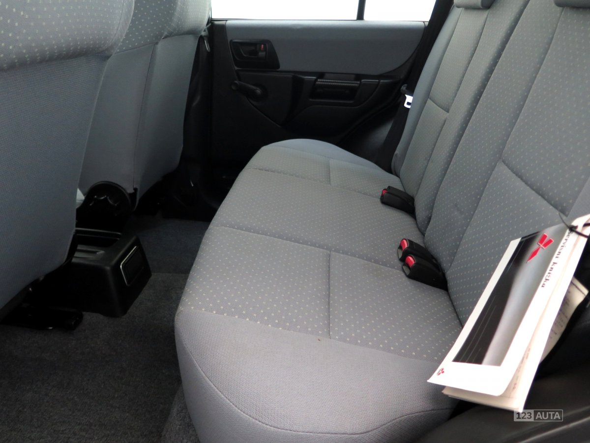 Mitsubishi Pajero Pinin, 2005 - pohled č. 14