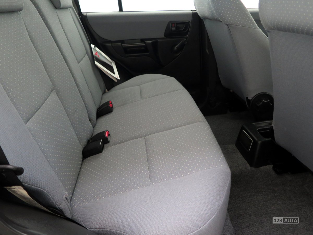 Mitsubishi Pajero Pinin, 2005 - pohled č. 15