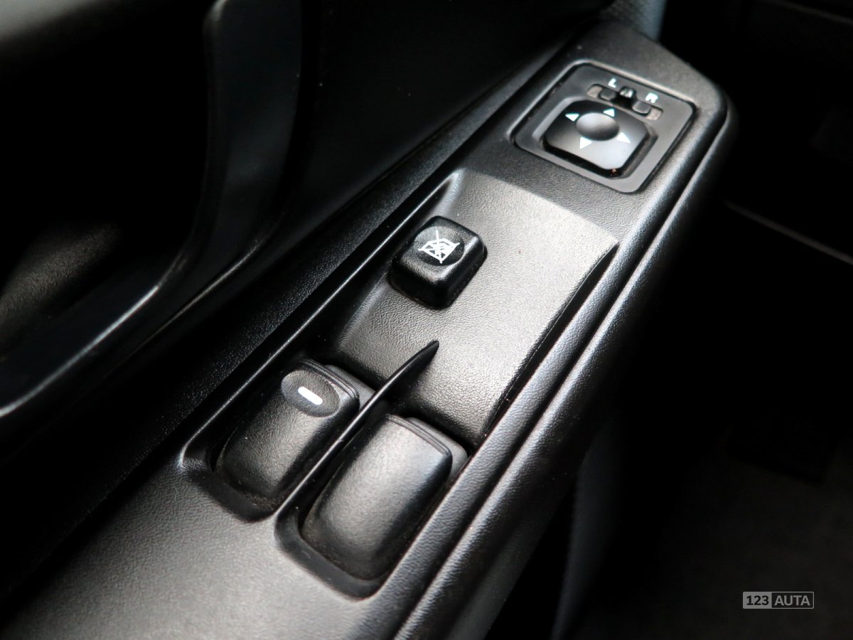 Mitsubishi Pajero Pinin, 2005 - pohled č. 19