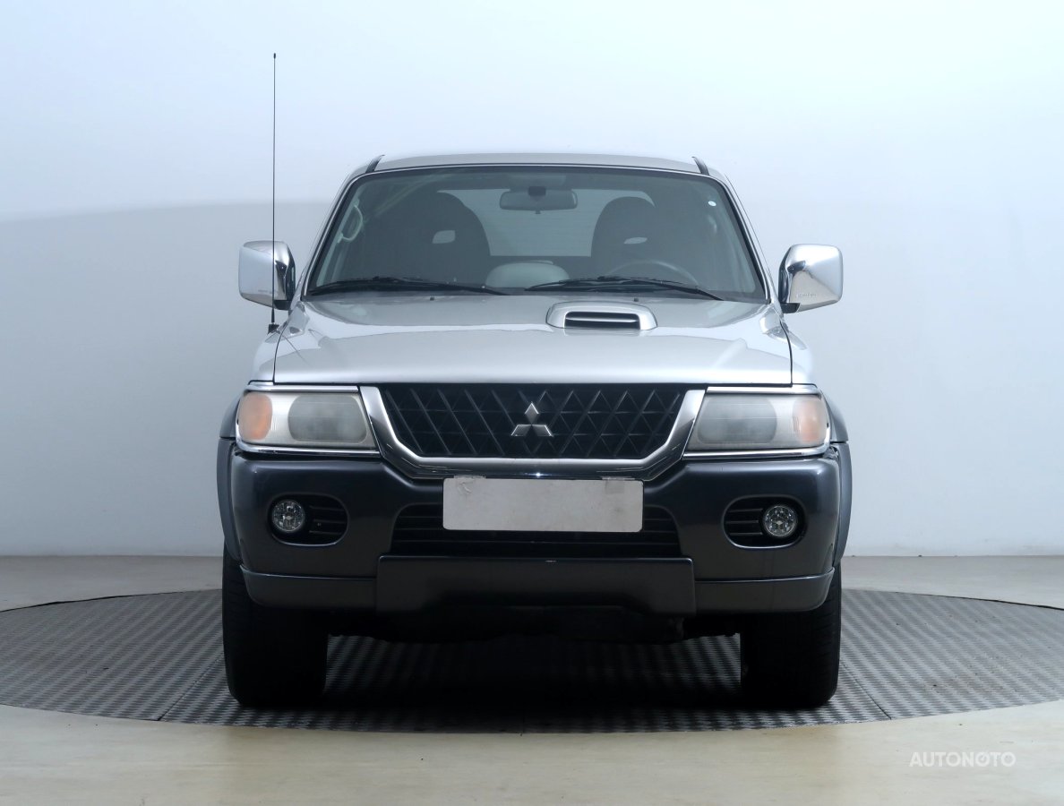 Mitsubishi Pajero Sport, 2002 - pohled č. 2