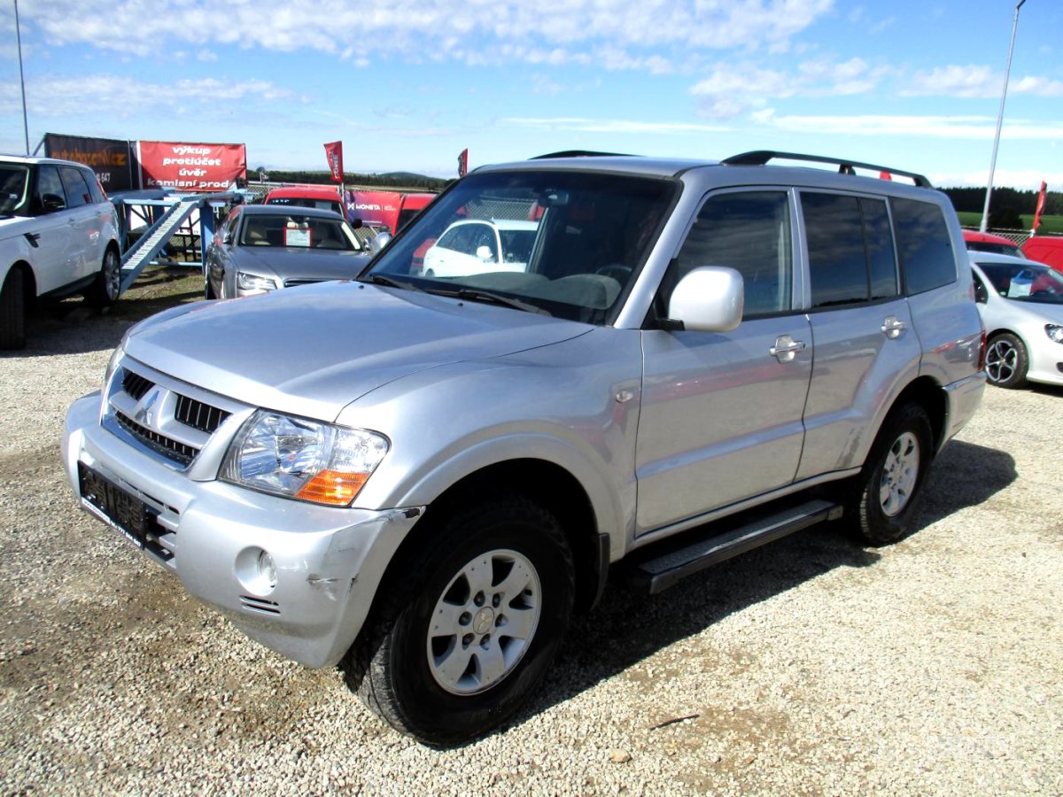 Mitsubishi Pajero, 2004 - celkový pohled