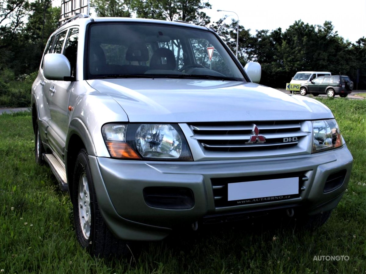 Mitsubishi Pajero, 2000 - pohled č. 3