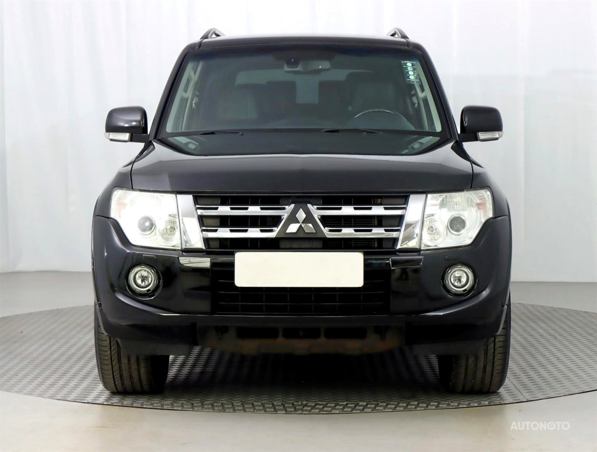 Mitsubishi Pajero, 2011 - pohled č. 2