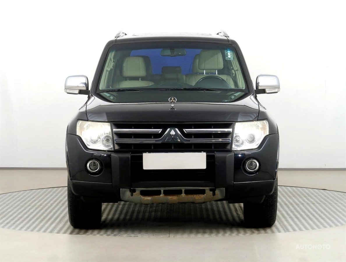 Mitsubishi Pajero, 2008 - pohled č. 2