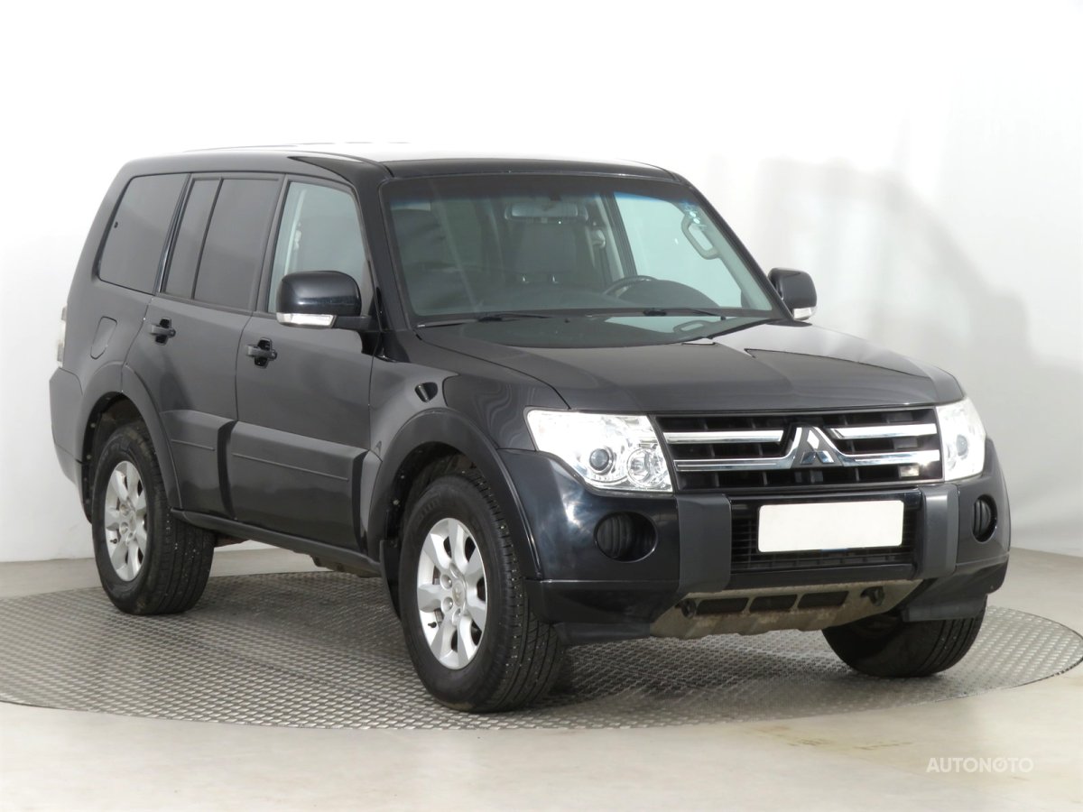 Mitsubishi Pajero, 2011 - celkový pohled