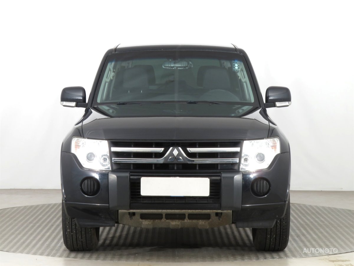 Mitsubishi Pajero, 2011 - pohled č. 2