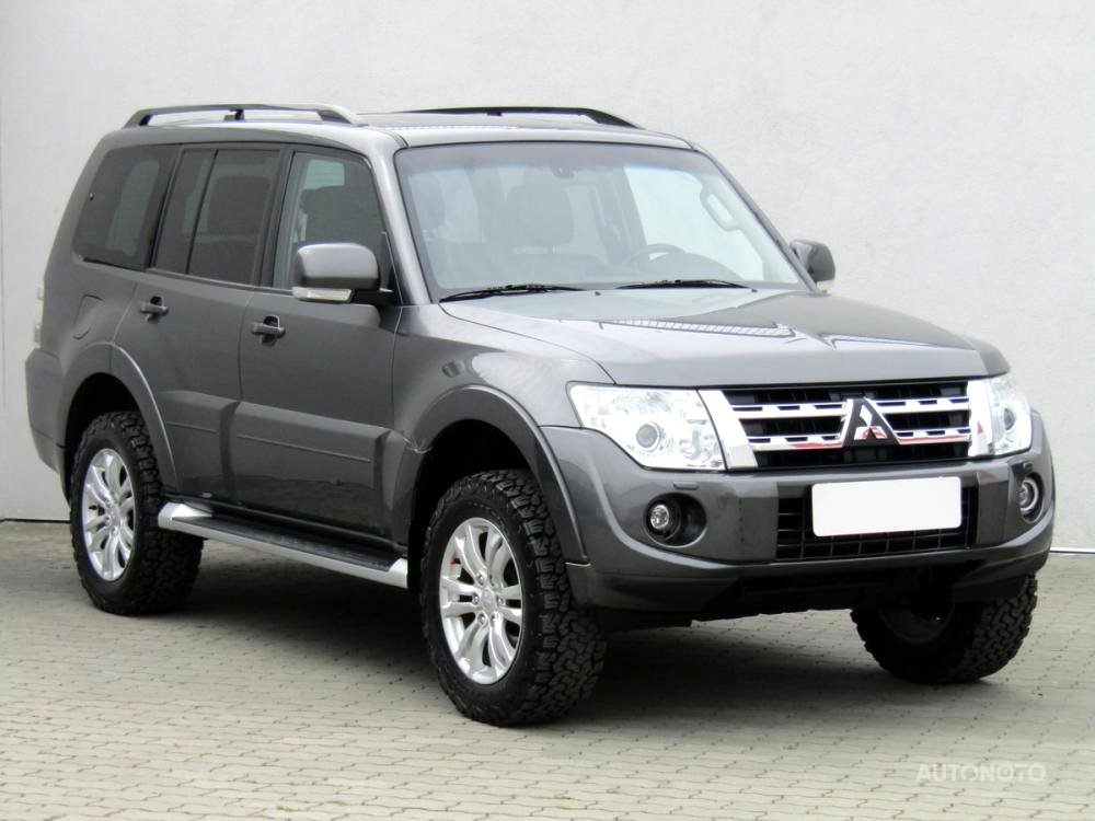 Mitsubishi Pajero, 2013 - celkový pohled