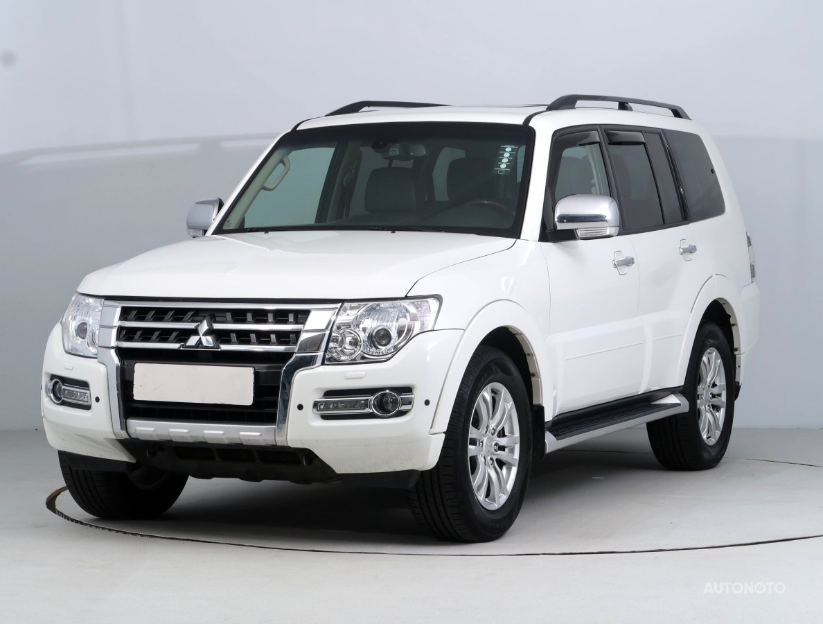 Mitsubishi Pajero, 2016 - pohled č. 3