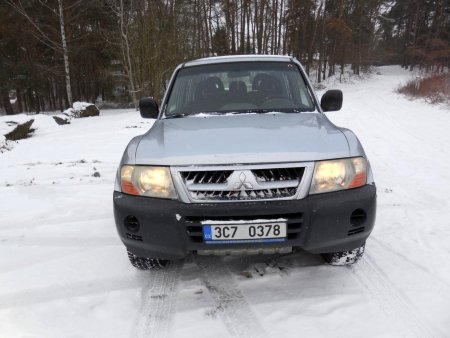 Mitsubishi Pajero, 2004 - pohled č. 2