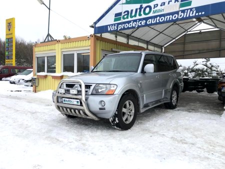 Mitsubishi Pajero, 2005
