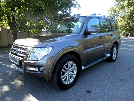 Mitsubishi Pajero, 2015