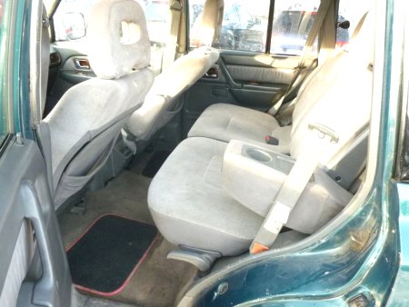 Mitsubishi Pajero, 1998 - pohled č. 12