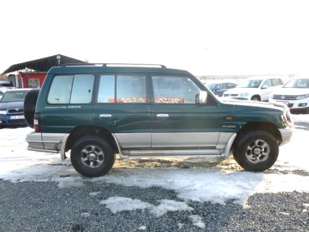Mitsubishi Pajero, 1998 - pohled č. 6
