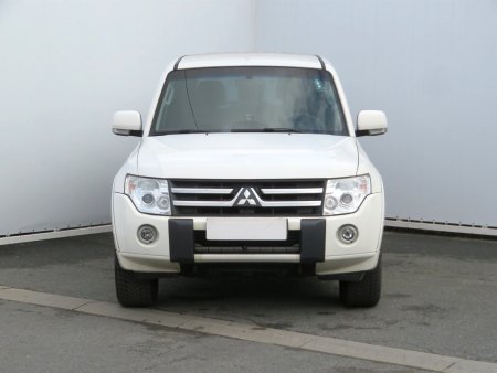 Mitsubishi Pajero, 2011 - pohled č. 2