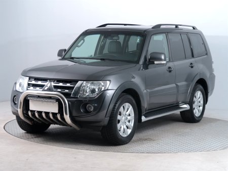 Mitsubishi Pajero, 2012 - pohled č. 3
