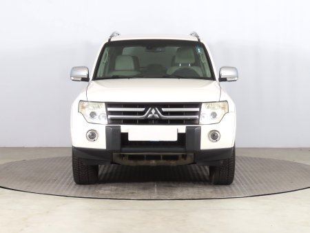 Mitsubishi Pajero, 2009 - pohled č. 2