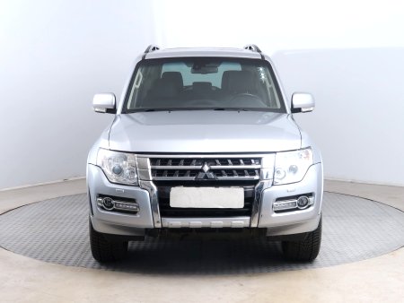 Mitsubishi Pajero, 2016 - pohled č. 2