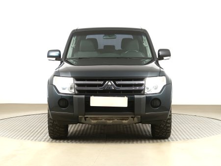 Mitsubishi Pajero, 2008 - pohled č. 2