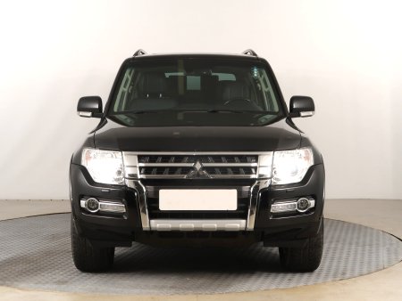 Mitsubishi Pajero, 2017 - pohled č. 2