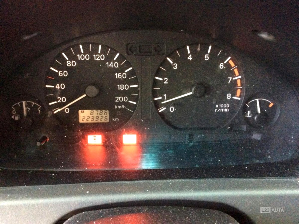 Mitsubishi Space Star, 2001 - pohled č. 3