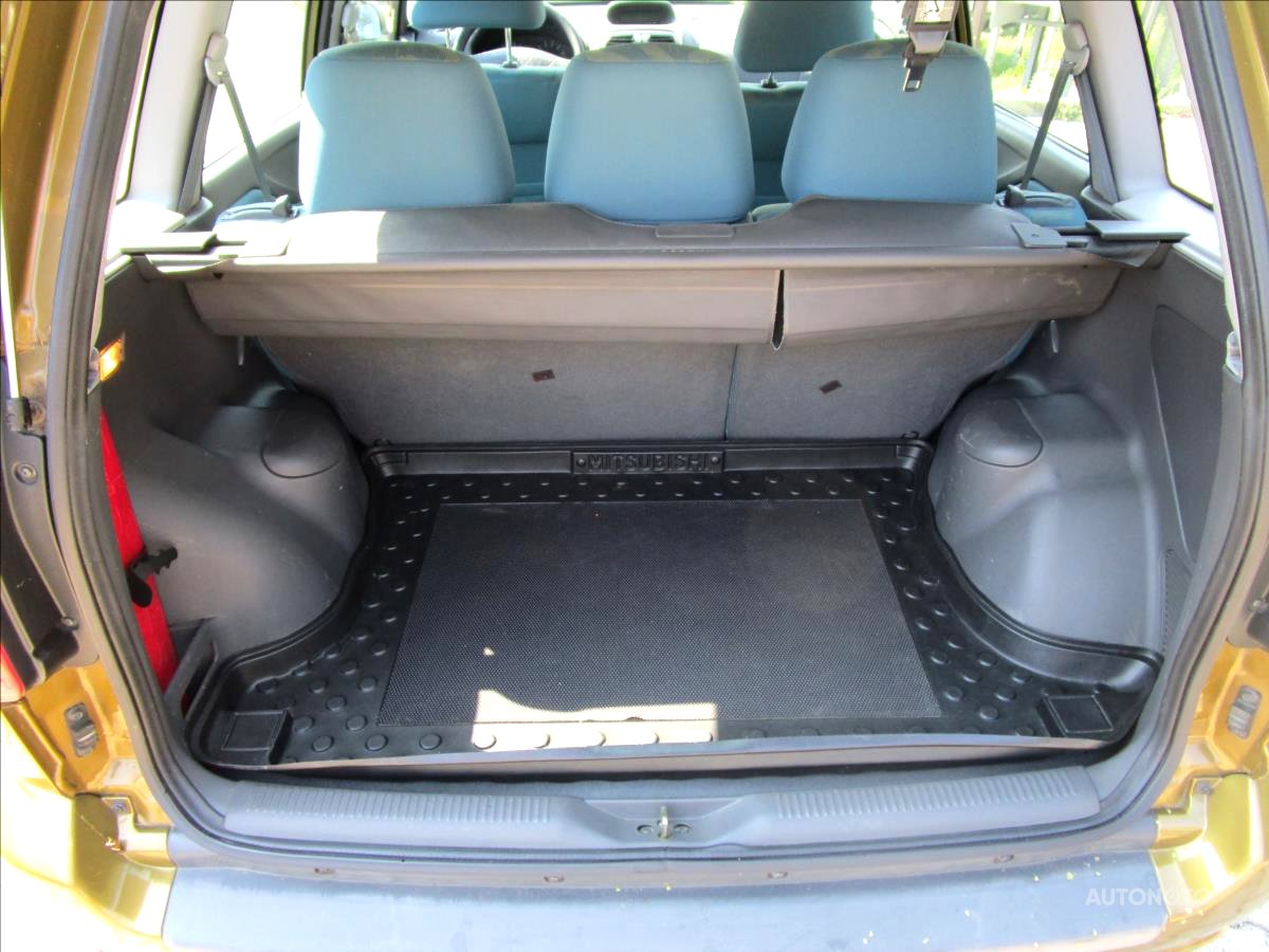 Mitsubishi Space Star, 1999 - pohled č. 9