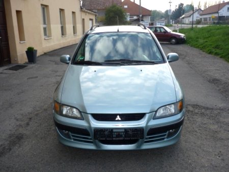 Mitsubishi Space Star, 2004 - pohled č. 2
